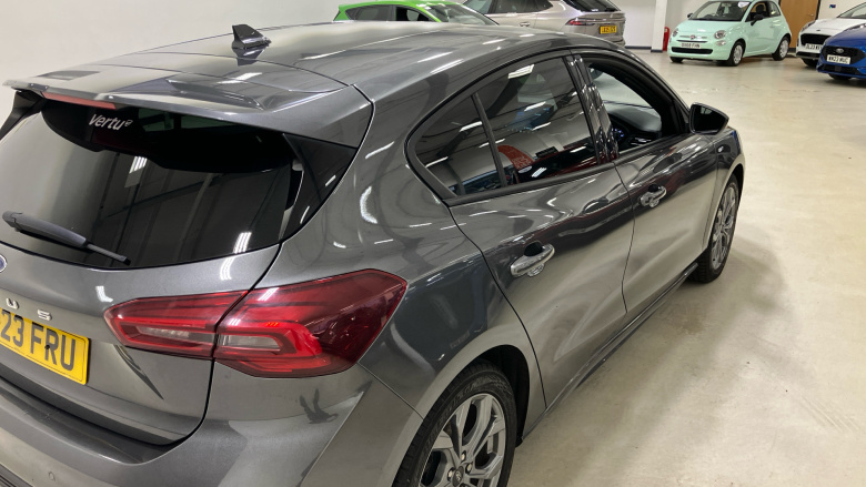 Ford Focus 1.0 EcoBoost ST-Line 5dr Petrol Hatchback